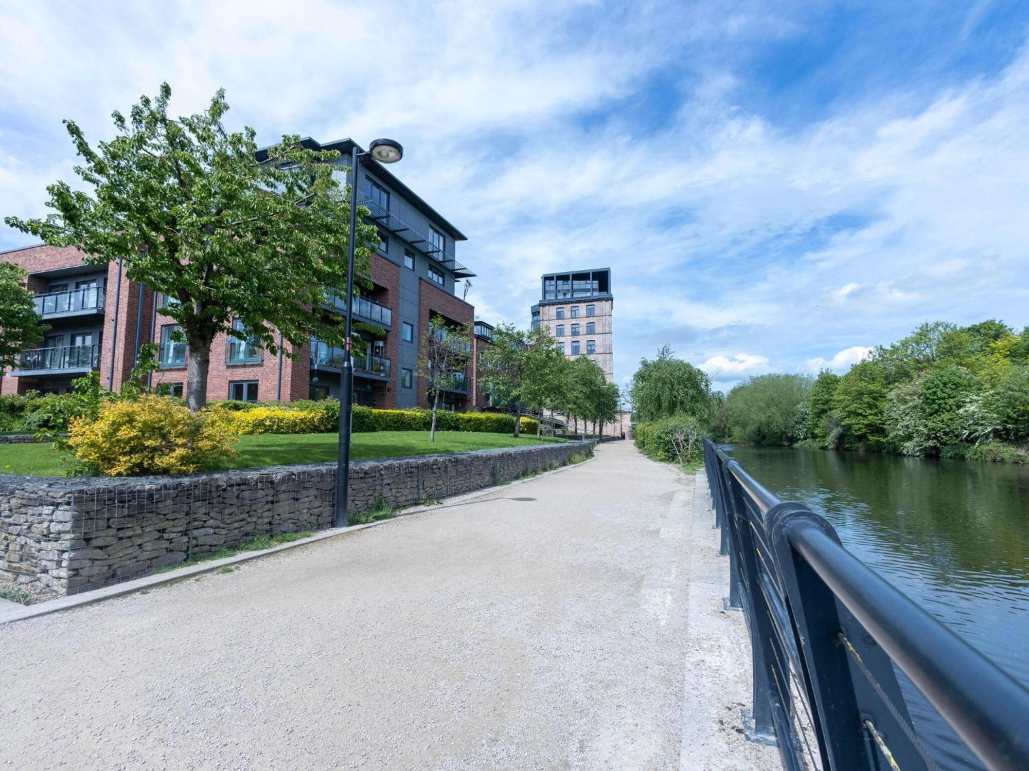 Leeds Haven Niche 1 2 Bedroom Apartments With Cityscape Views By Belvilla Exteriér fotografie